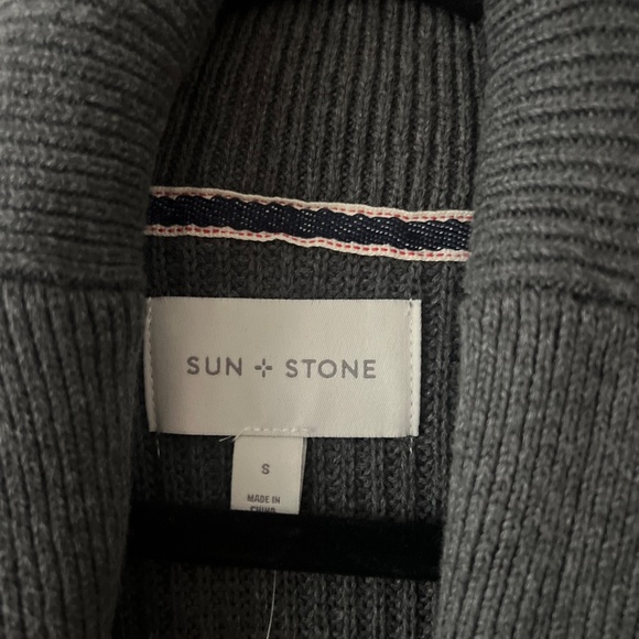 Sun + Stone Alvin Cardigan Sweater Gray 100% Cotton Size Small NWT - Picture 4 of 10